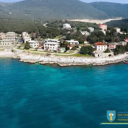 Ariademar Apartamento *