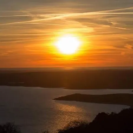 Ariademar Apartamento