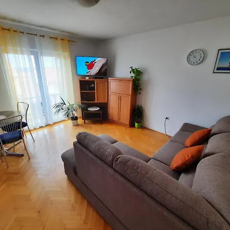 Ariademar Koromačno